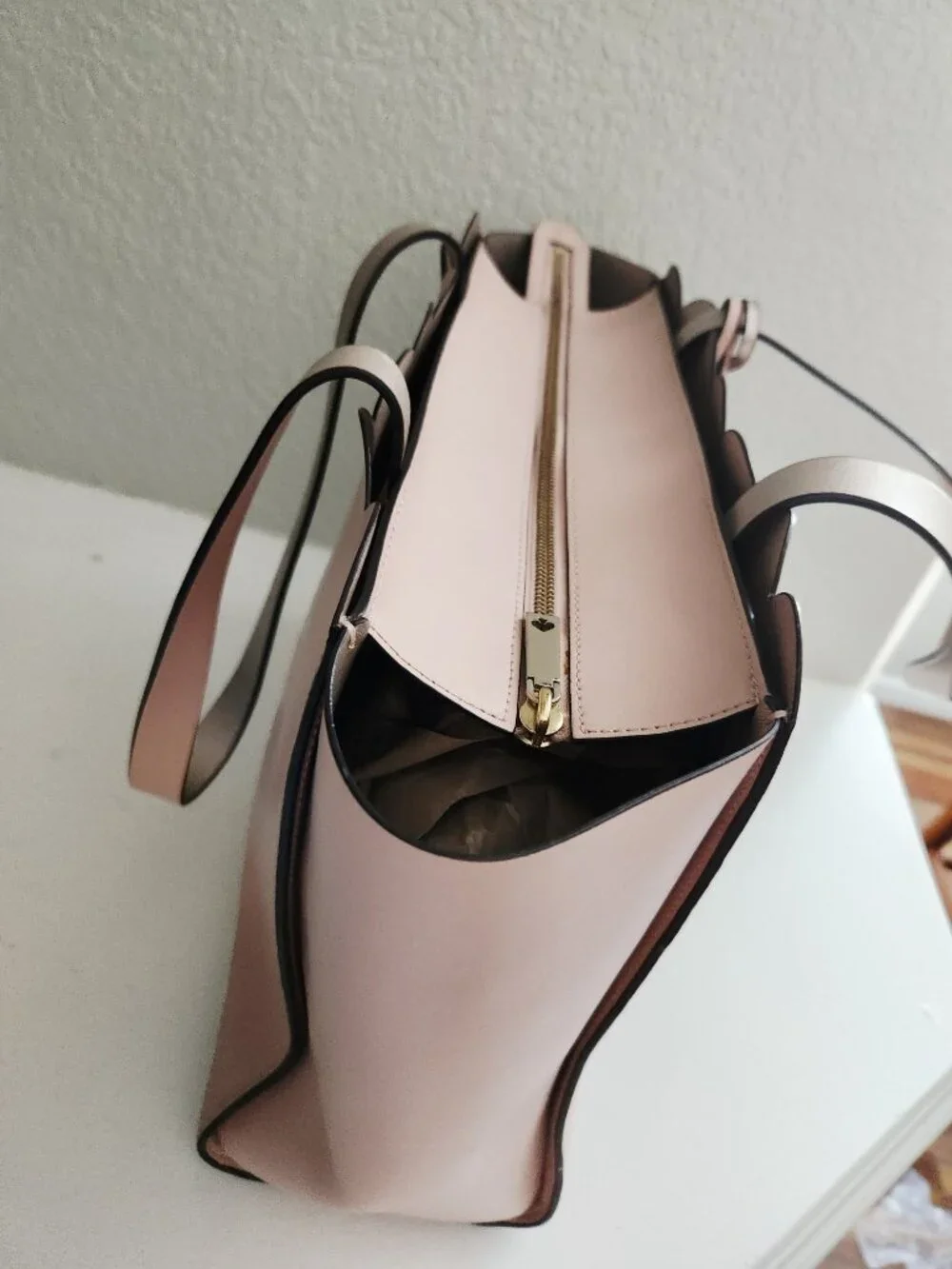 New Kate Spade NY Pink Scalloped Shoulder Bag Purse